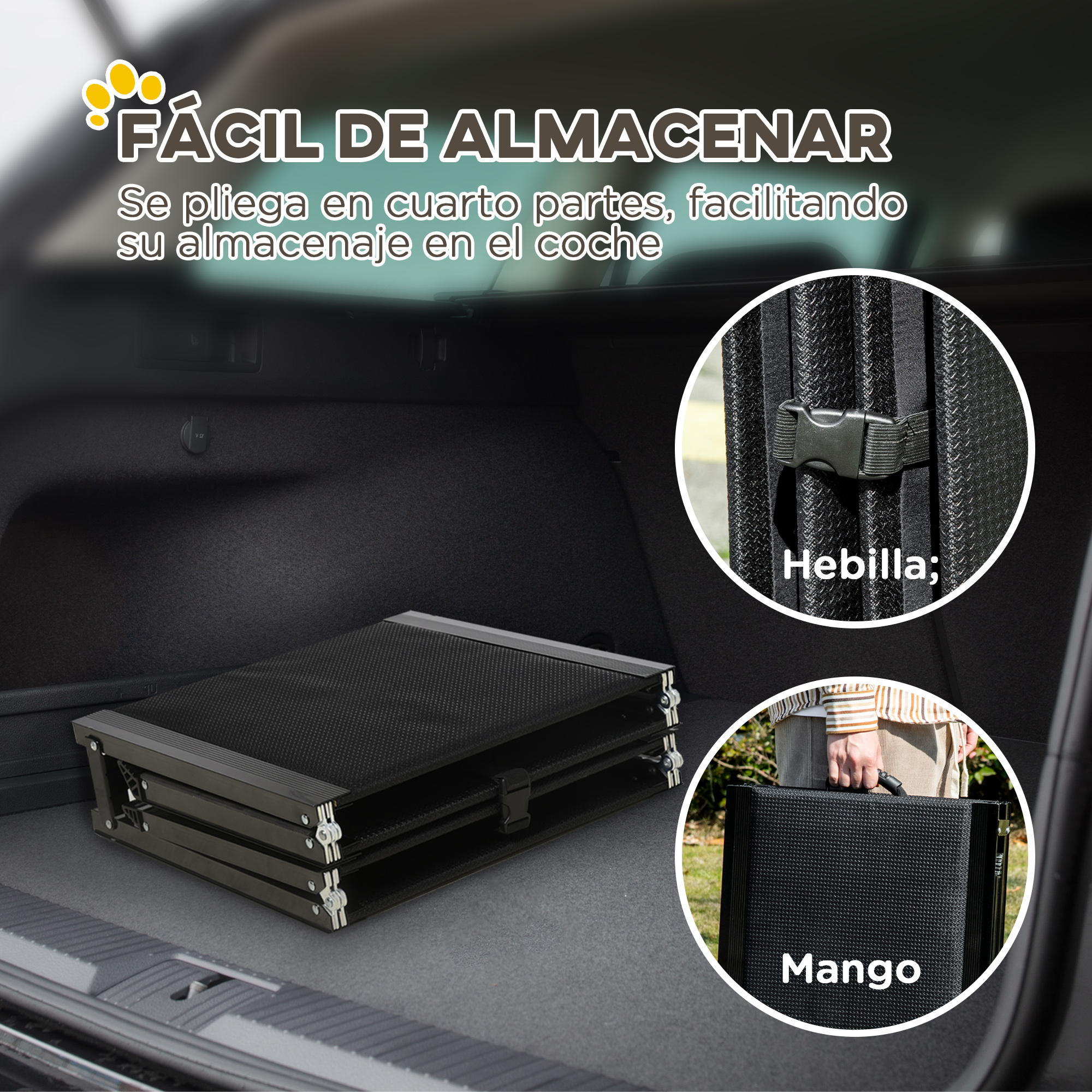 Rampa negra para mascotas, plegada y dentro del maletero de un coche. Detalle de hebilla y asa.