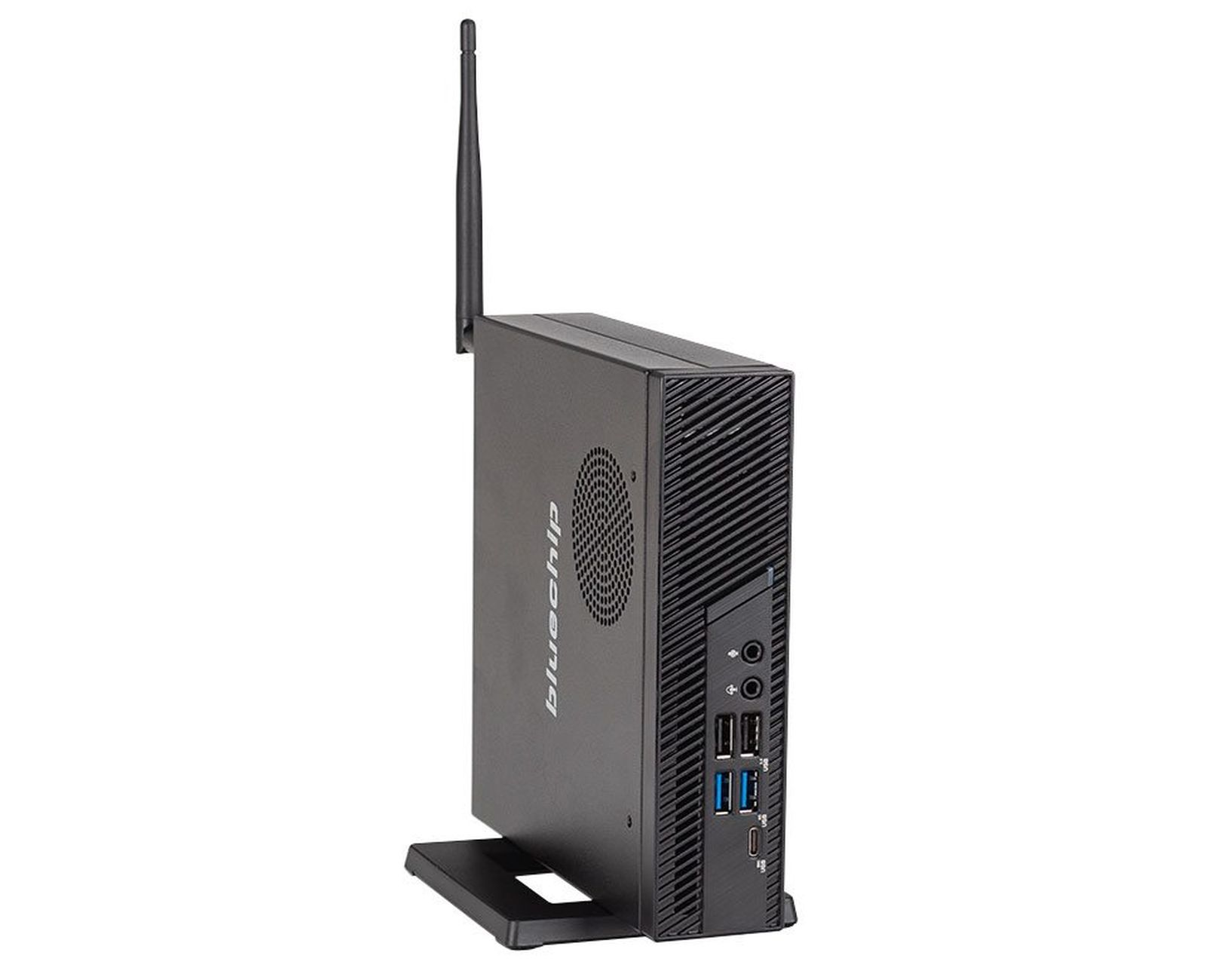 Torre PC nera con antenna. La torre è su un supporto. Il logo bluechip è visibile.