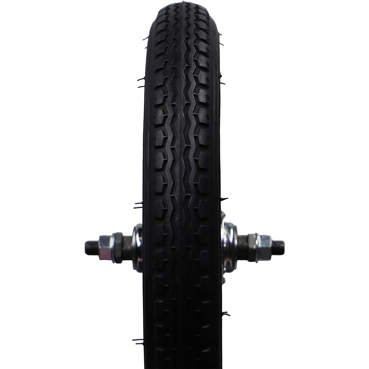 Czarny koło rowerowe z oponą. Widok z przodu i z bliska na koło.