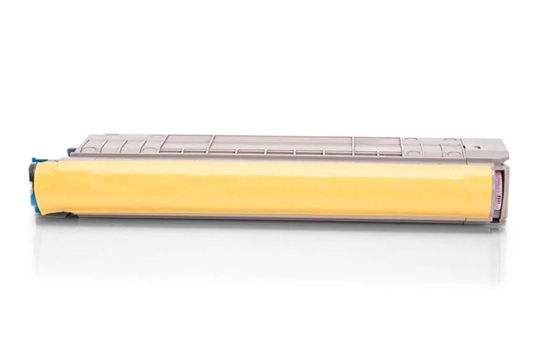 Żółty wkład z tonerem z niebieskim końcem. Białe tło.