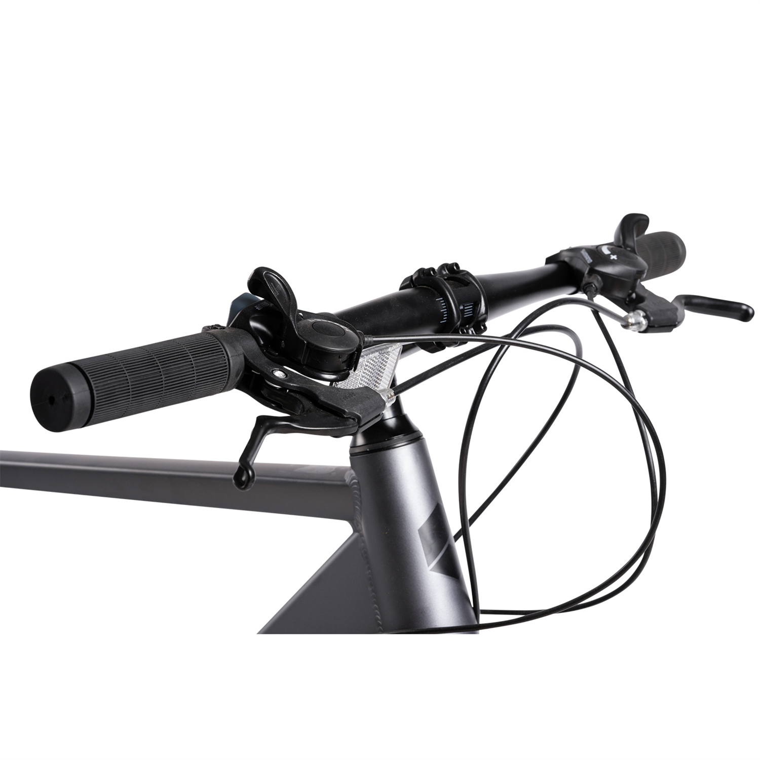 Nahaufnahme des Fahrradlenkers, schwarze Griffe, Hebel und Kabel. Das Fahrrad ist grau.
