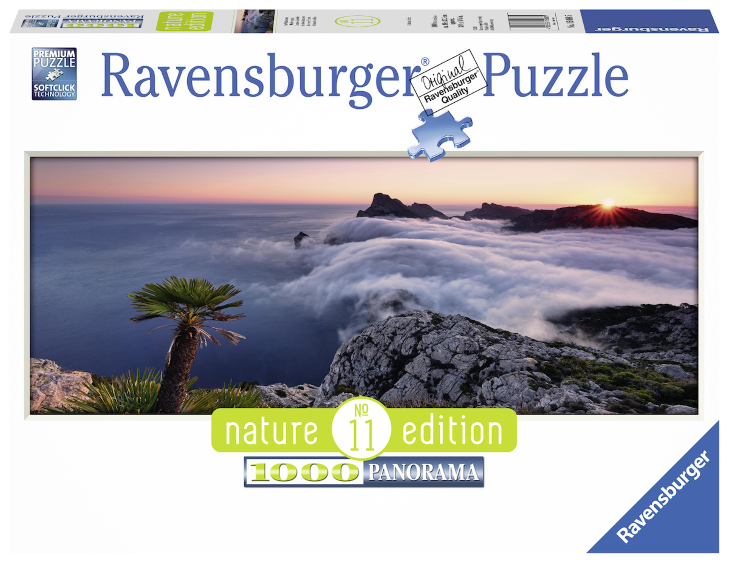 Ravensburger Puzzlekarton mit Küstenlandschaft.