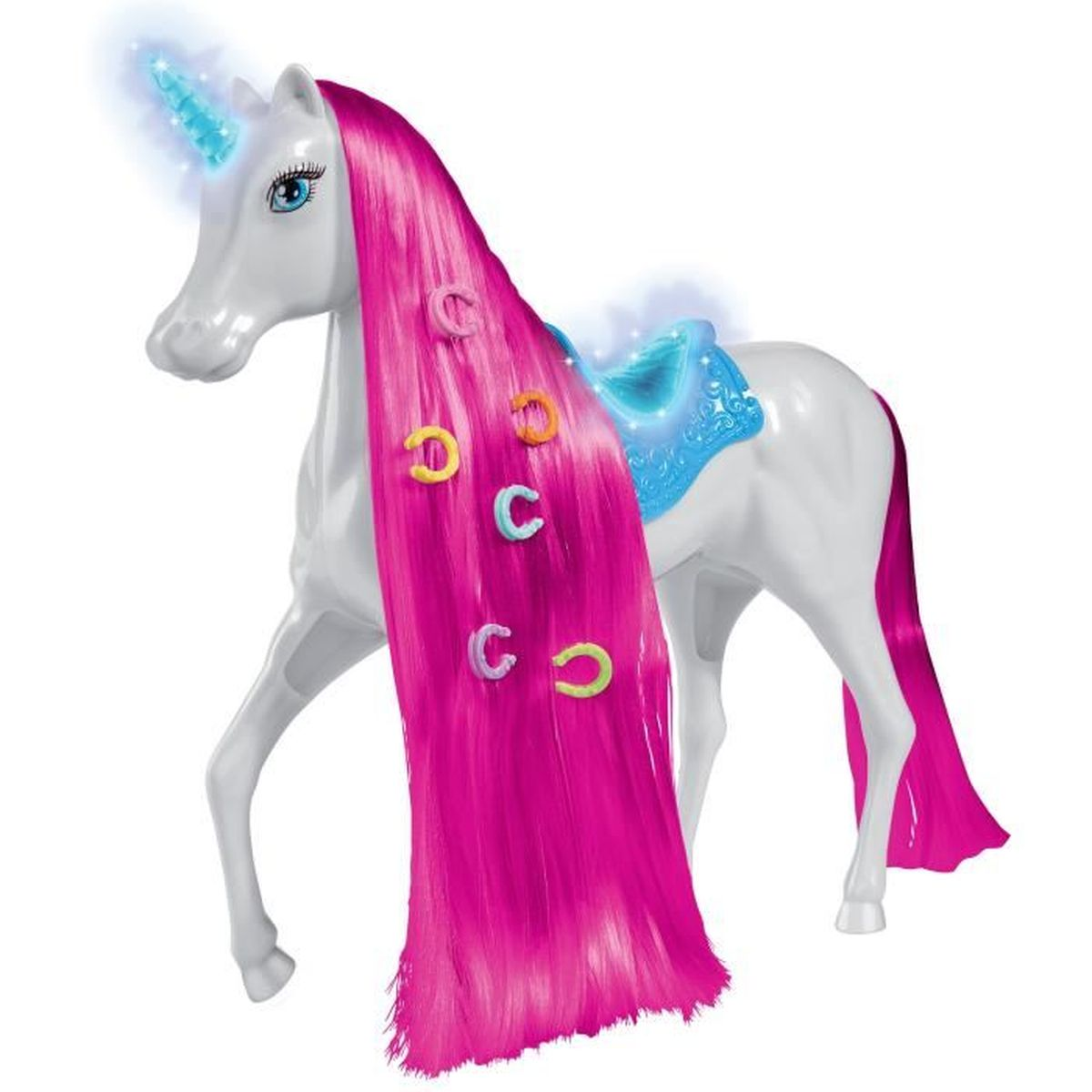 Weißes Einhornspielzeug mit rosa Haaren und einem blauen Sattel. Es hat ein Horn und bunte Haarspangen.