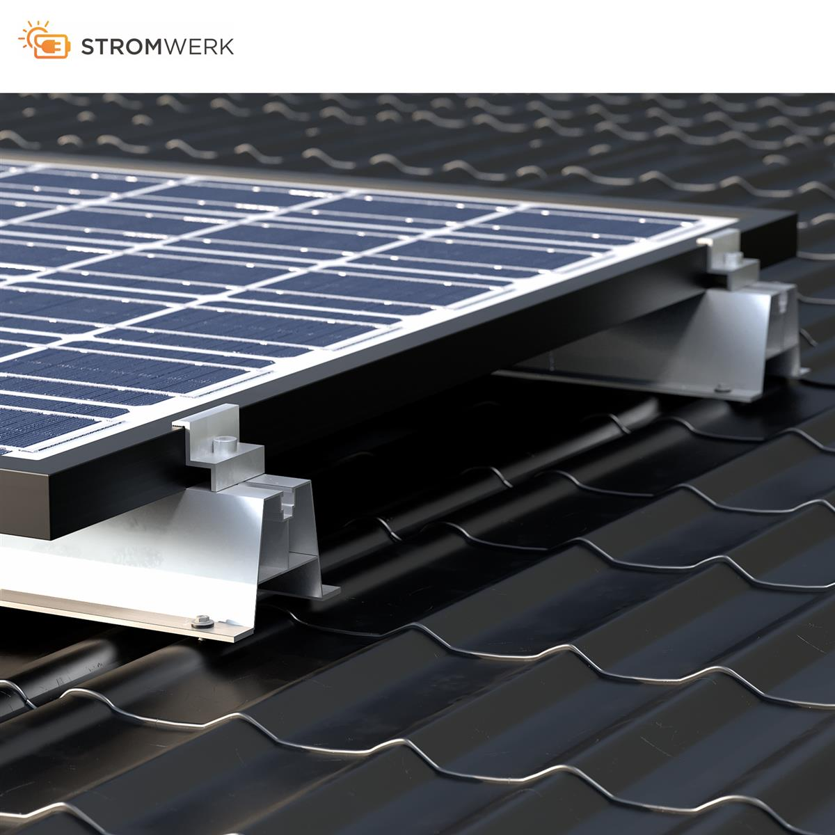 Solarpanel-Array auf einem schwarzen Ziegeldach montiert. Die Paneele sind blau und silber.