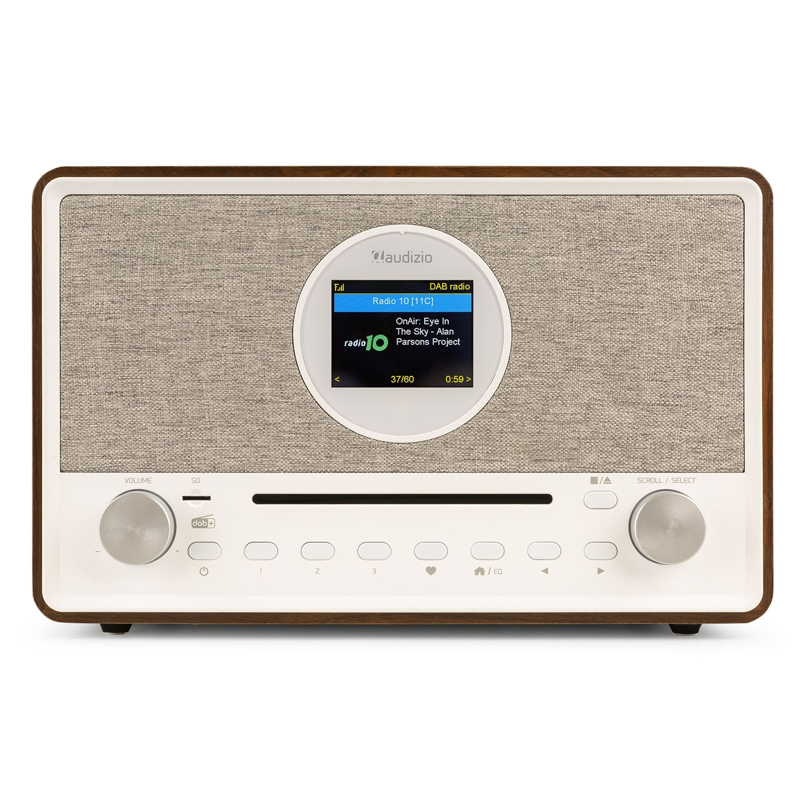 Radio DAB, diseño en madera y blanco, con pantalla mostrando información de radio.