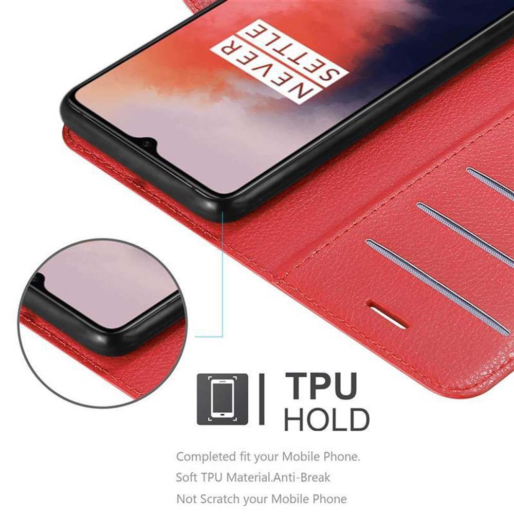 Custodia per telefono rossa con un telefono all'interno. Il telefono mostra le parole 'Never Settle'.