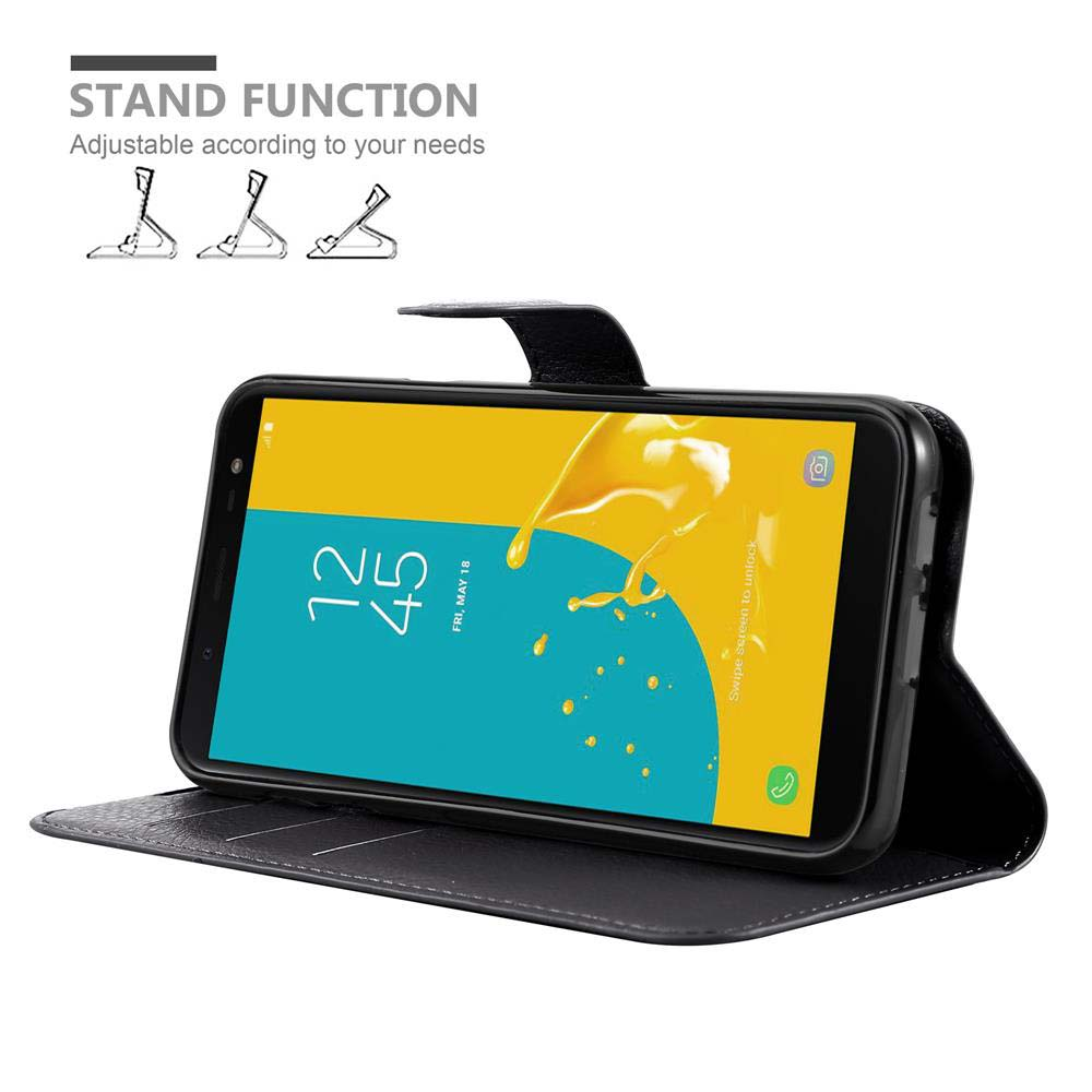 Telefono nero in una custodia nera, aperto. Lo schermo mostra uno sfondo giallo e l'ora.