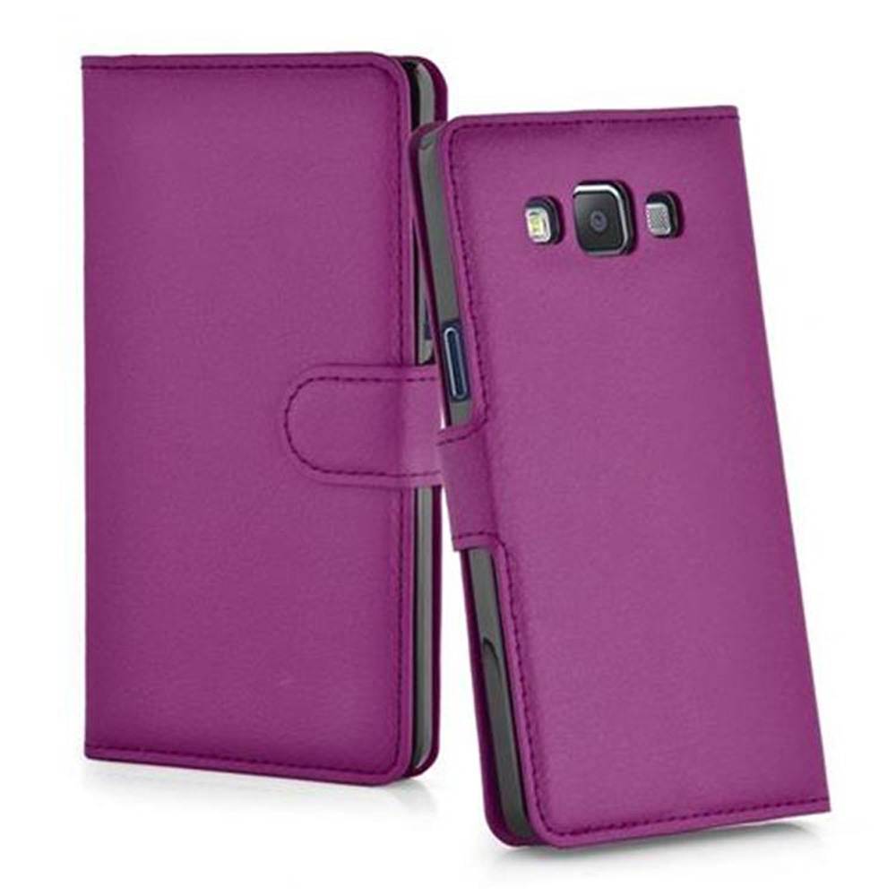 Custodia viola per telefono, aperta e chiusa. Con chiusura magnetica e slot per carte.
