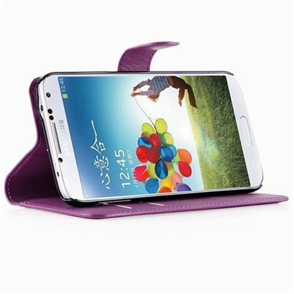 Smartphone in una custodia viola con l'immagine di una persona con palloncini.