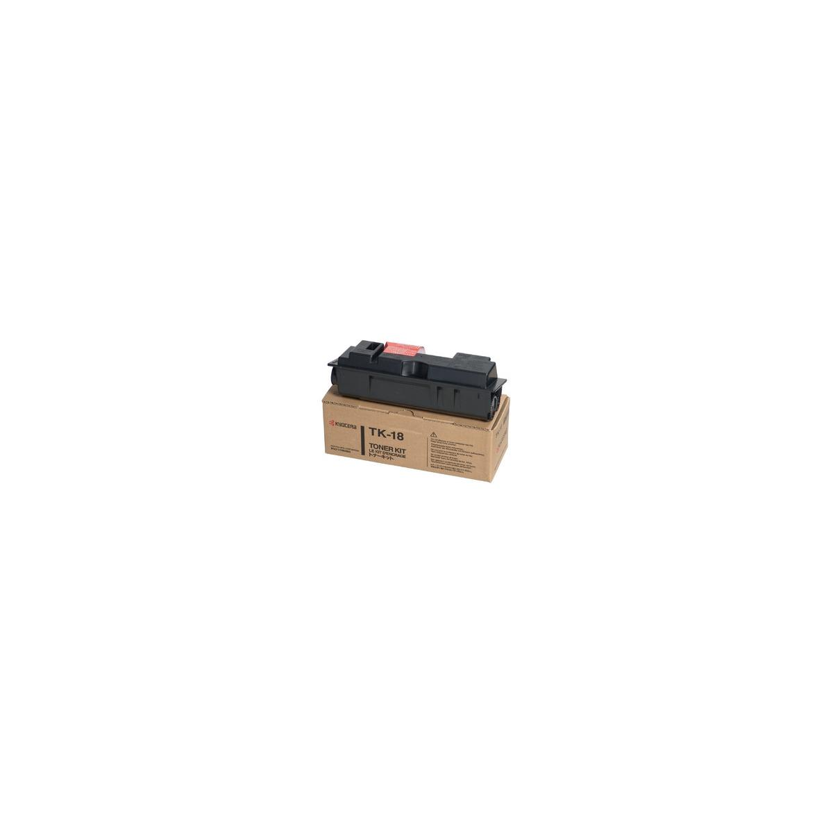Cartuccia toner Kyocera TK-18 nera in scatola di cartone. Rosso e nero.