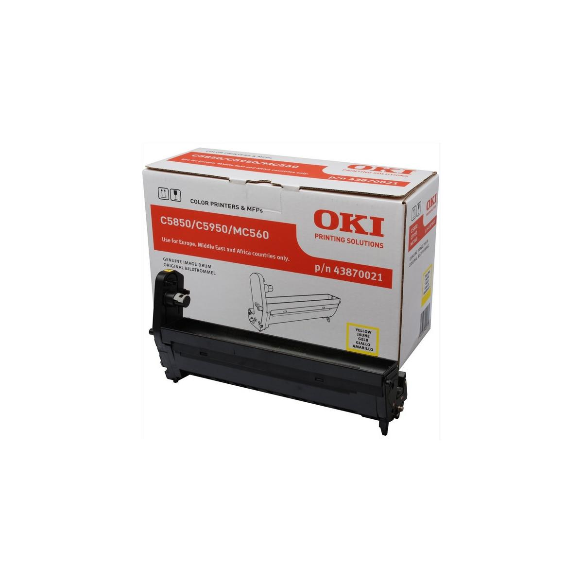 Una scatola di cartucce toner con una cartuccia toner. La scatola ha il testo 'OKI' e 'CS850/C5950/MC560'.