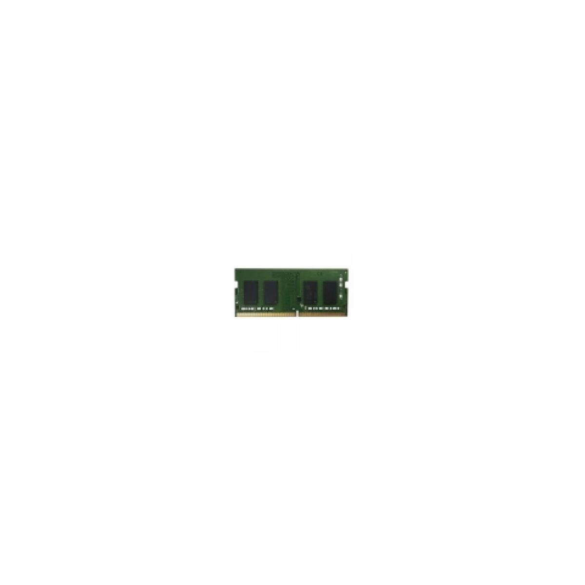 Due moduli di memoria RAM ADATA neri con etichette e chip, su sfondo bianco.