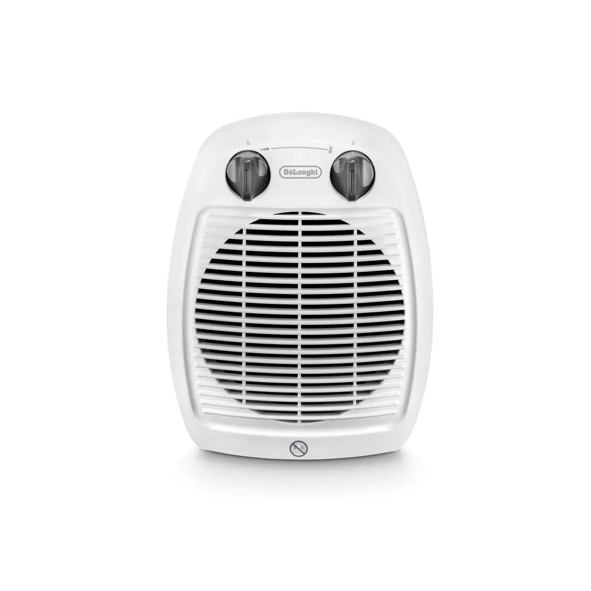 Biały grzejnik DeLonghi z czarnymi regulatorami i otworami wentylacyjnymi. Białe tło.