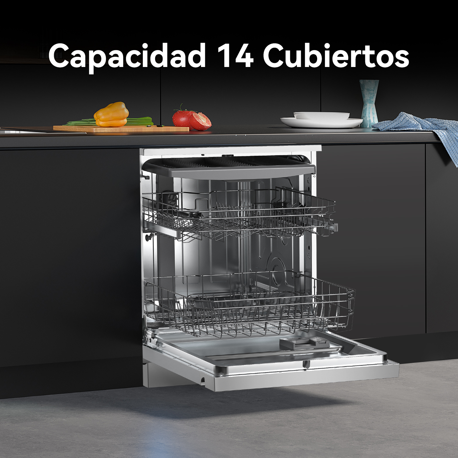 Lavavajillas con la puerta abierta, mostrando los estantes para platos.