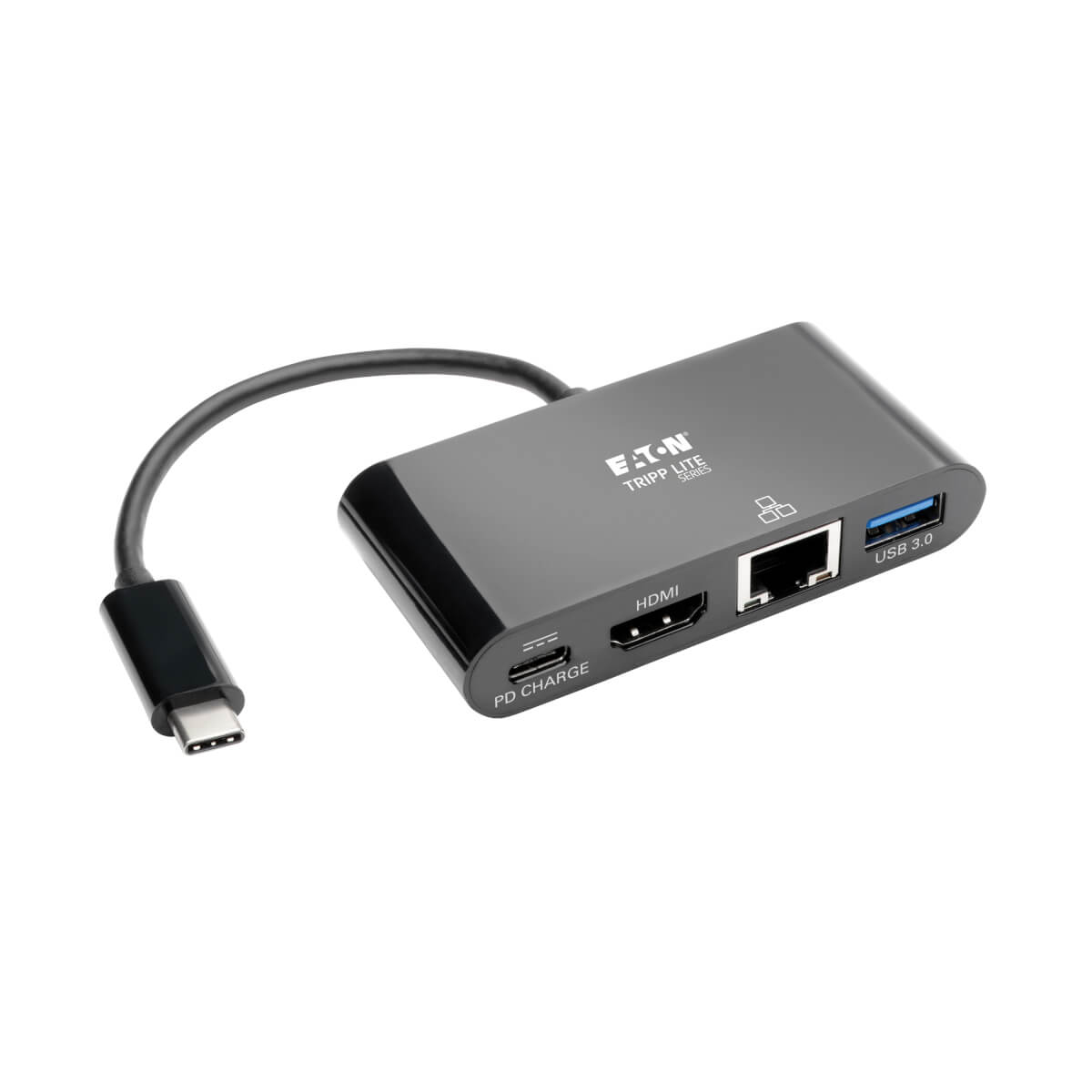 Un hub nero con più porte e un cavo. È su sfondo bianco.