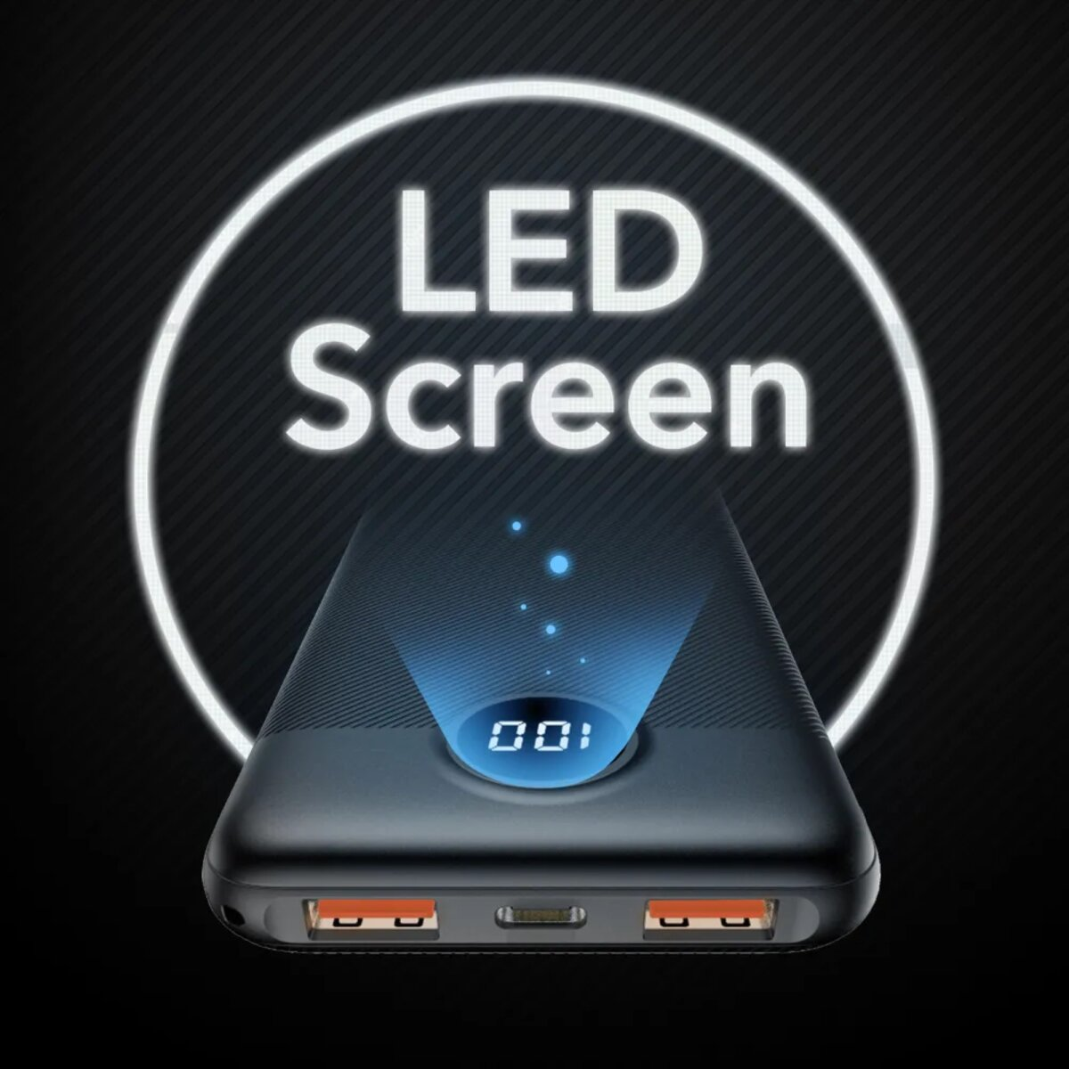 Schwarze Powerbank mit LED-Bildschirm, der 001 anzeigt, und orangefarbenen Ladeanschlüssen, mit weißem Kreiskontur.
