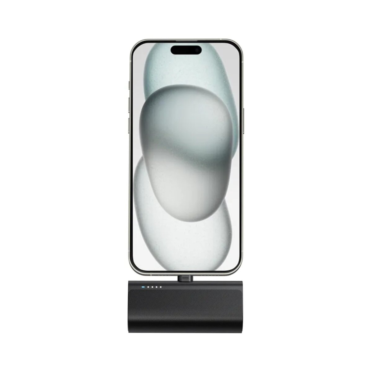 Uno smartphone su una base nera. Il telefono è in carica.