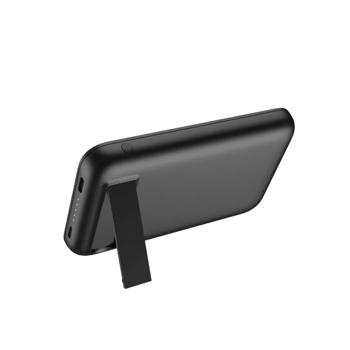 Eine schwarze Powerbank mit einem Ständer, abgewinkelt, um die Seite mit den Ladeanschlüssen zu zeigen.