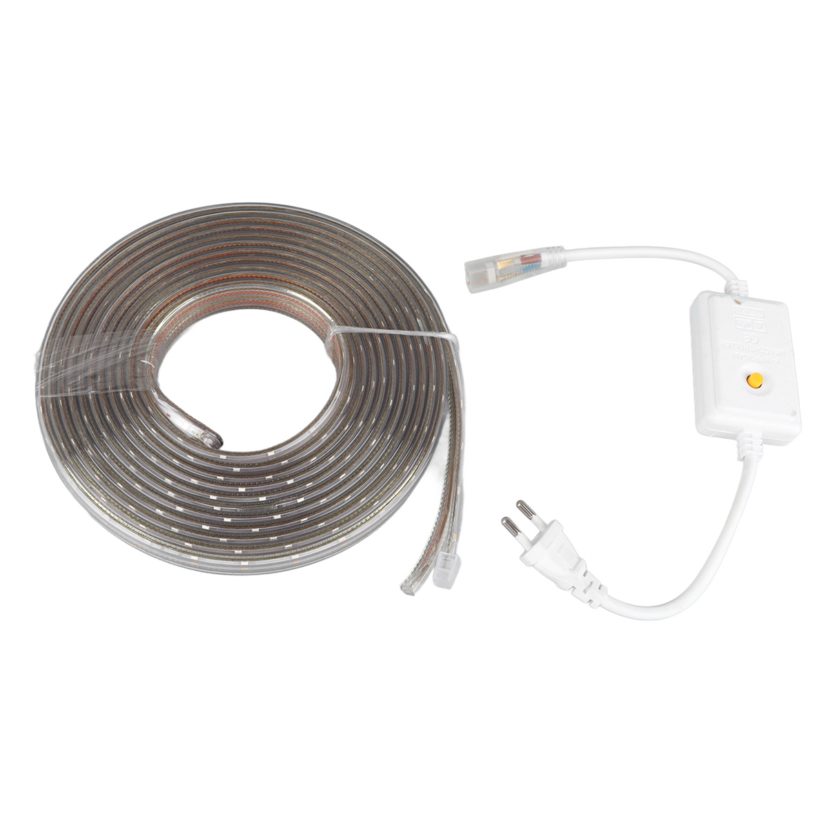 Aufgerollter LED-Streifen mit weißer Steuerbox und zweipoligem Stecker.