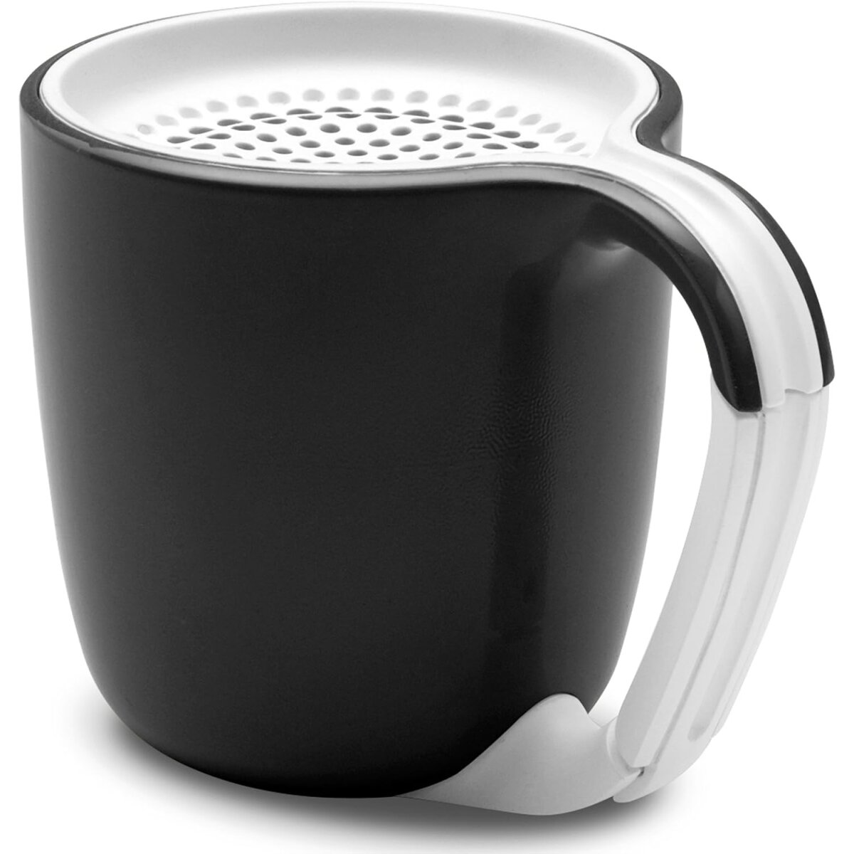 Schwarz-weiße Tasse mit weißem Griff und weißem perforiertem Deckel.