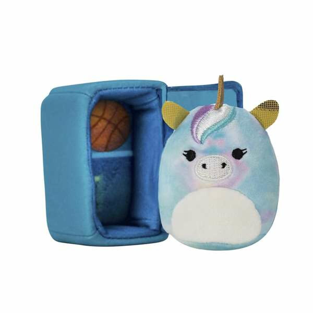 Ein blaues Einhorn-Plüschtier mit einem Basketball in einer blauen Spielzeugkiste.