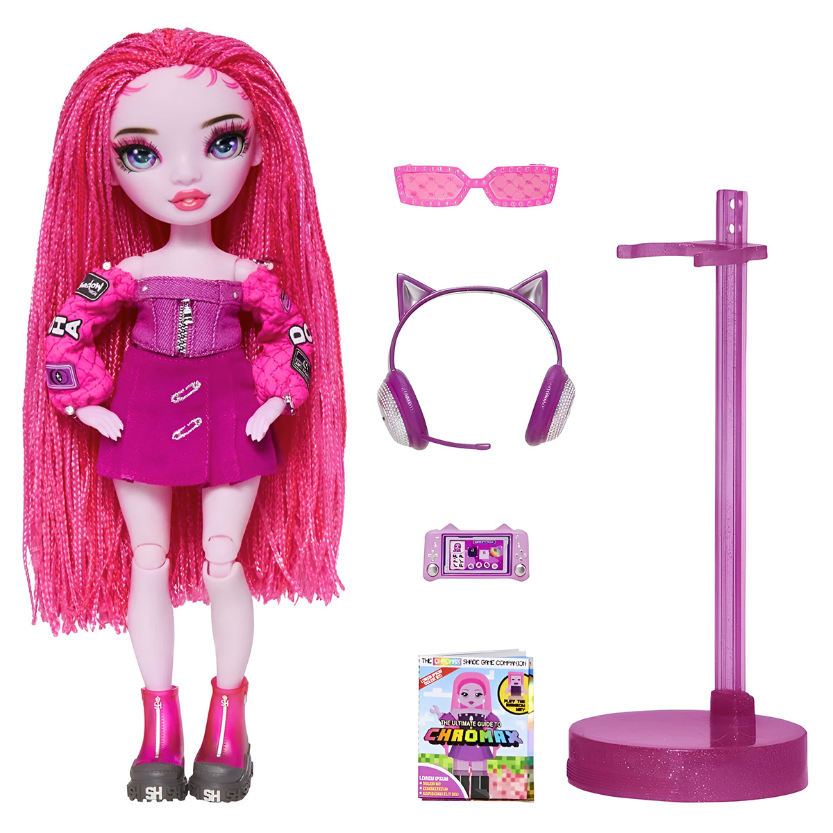 Lalka z różowymi włosami, strojem i akcesoriami, w tym okularami i słuchawkami.