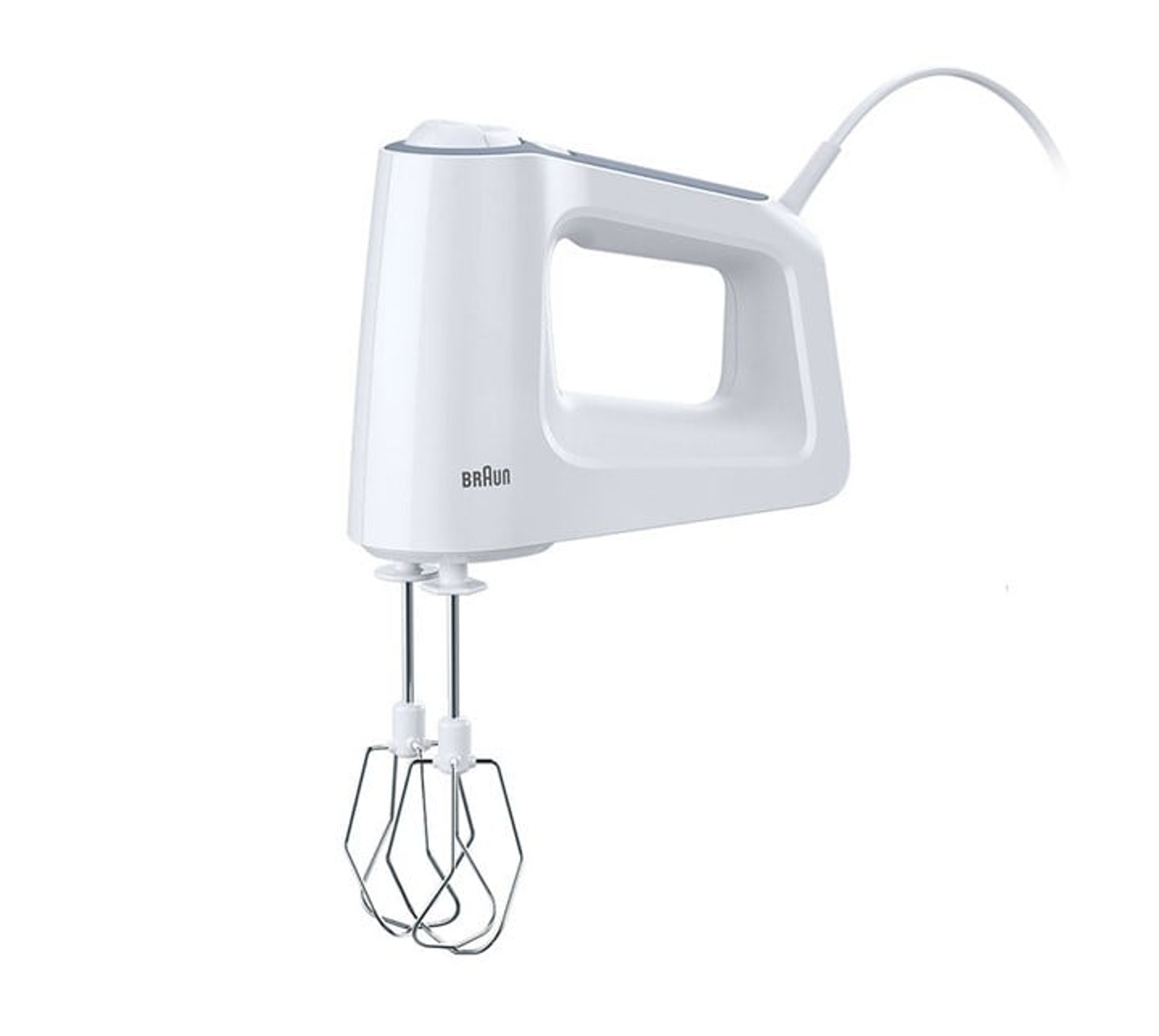 Een witte Braun handmixer met twee gardes en een witte kabel tegen een witte achtergrond.