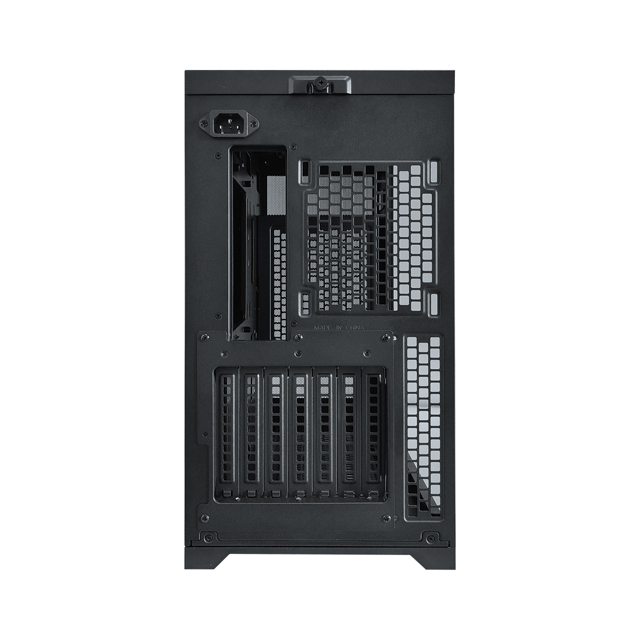Retro del case del PC che mostra l'area dell'alimentatore e varie fessure.