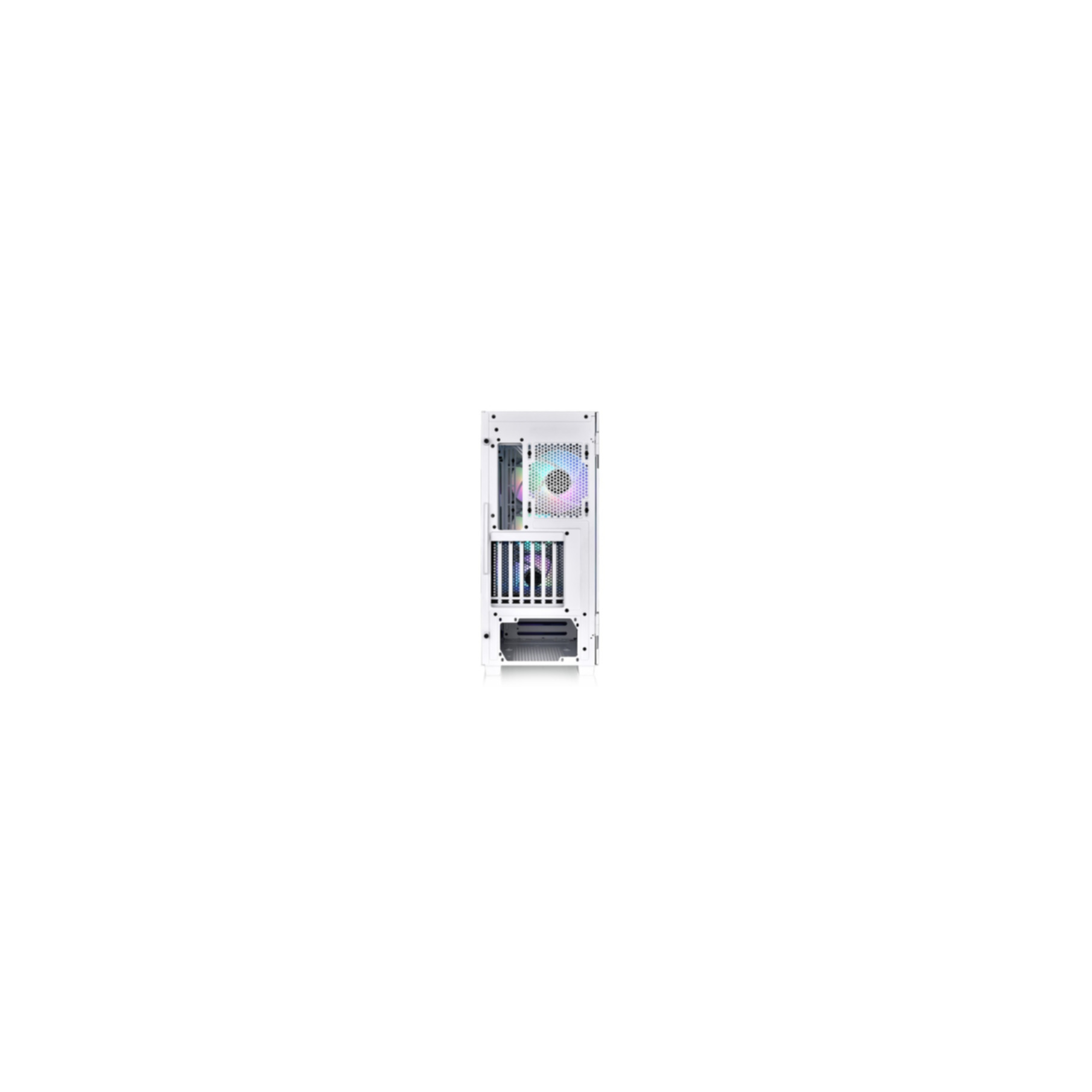Witte computerkast, achteraanzicht. Ventilator en poorten zijn zichtbaar. Witte achtergrond.