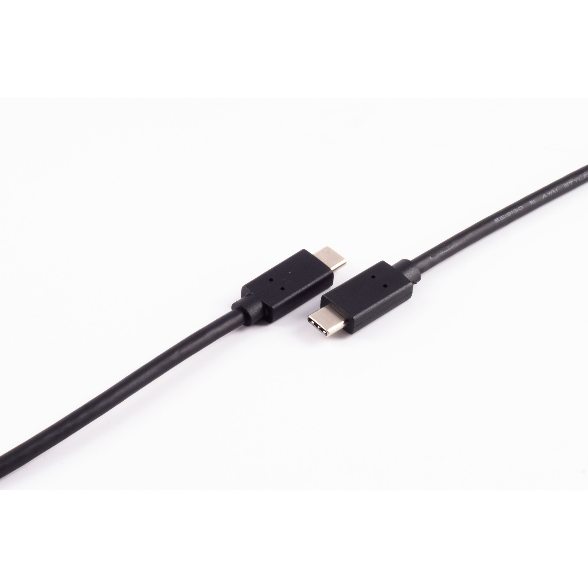 Cavo USB-C nero con un connettore ad ogni estremità, su sfondo bianco.