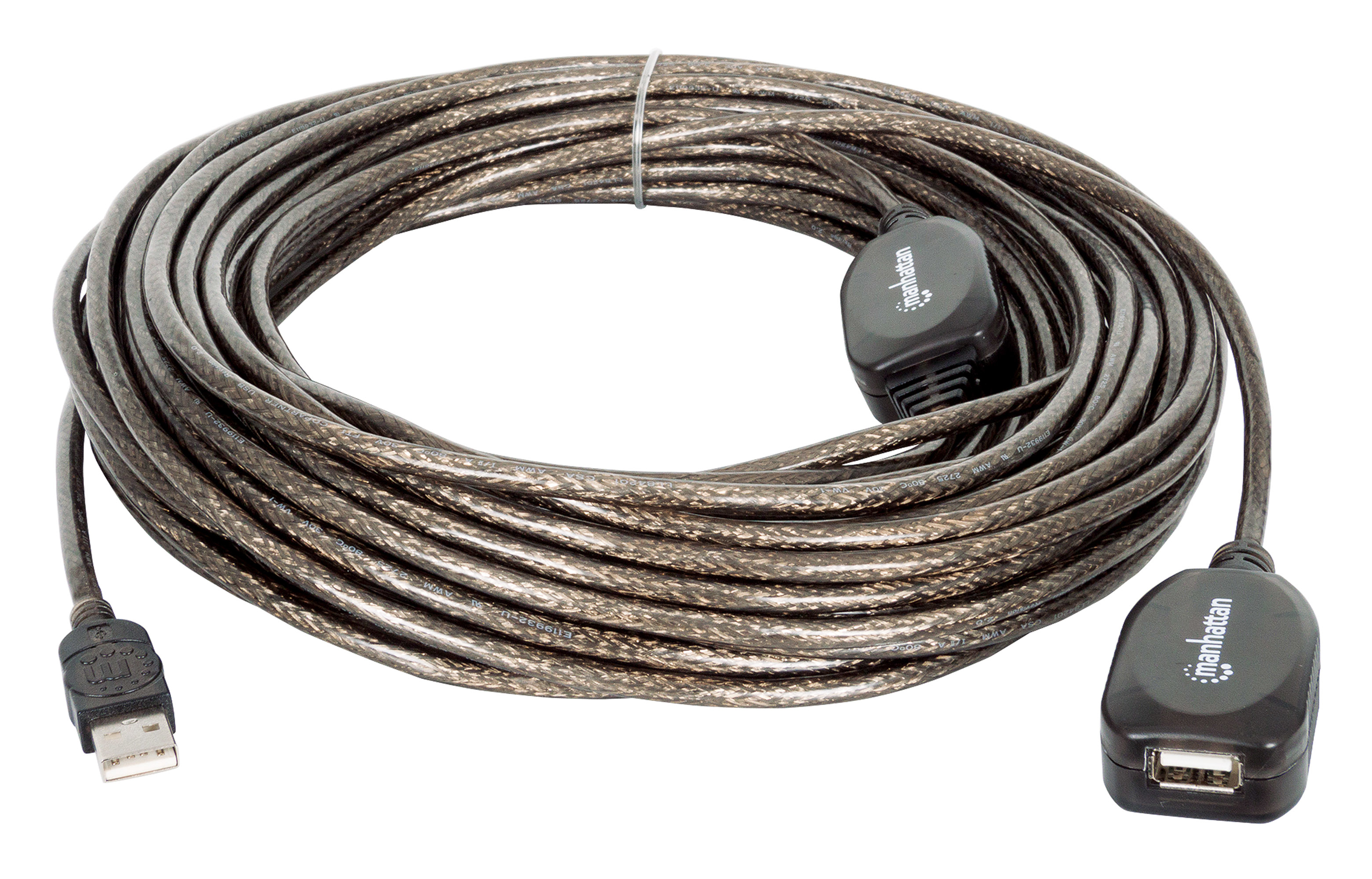Cavo USB grigio arrotolato con connettori USB-A a ciascuna estremità. Isolato su sfondo bianco.