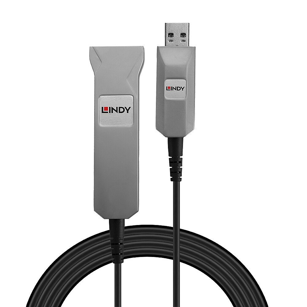 Cable de extensión USB Lindy gris con conectores USB-A. El cable está enrollado.
