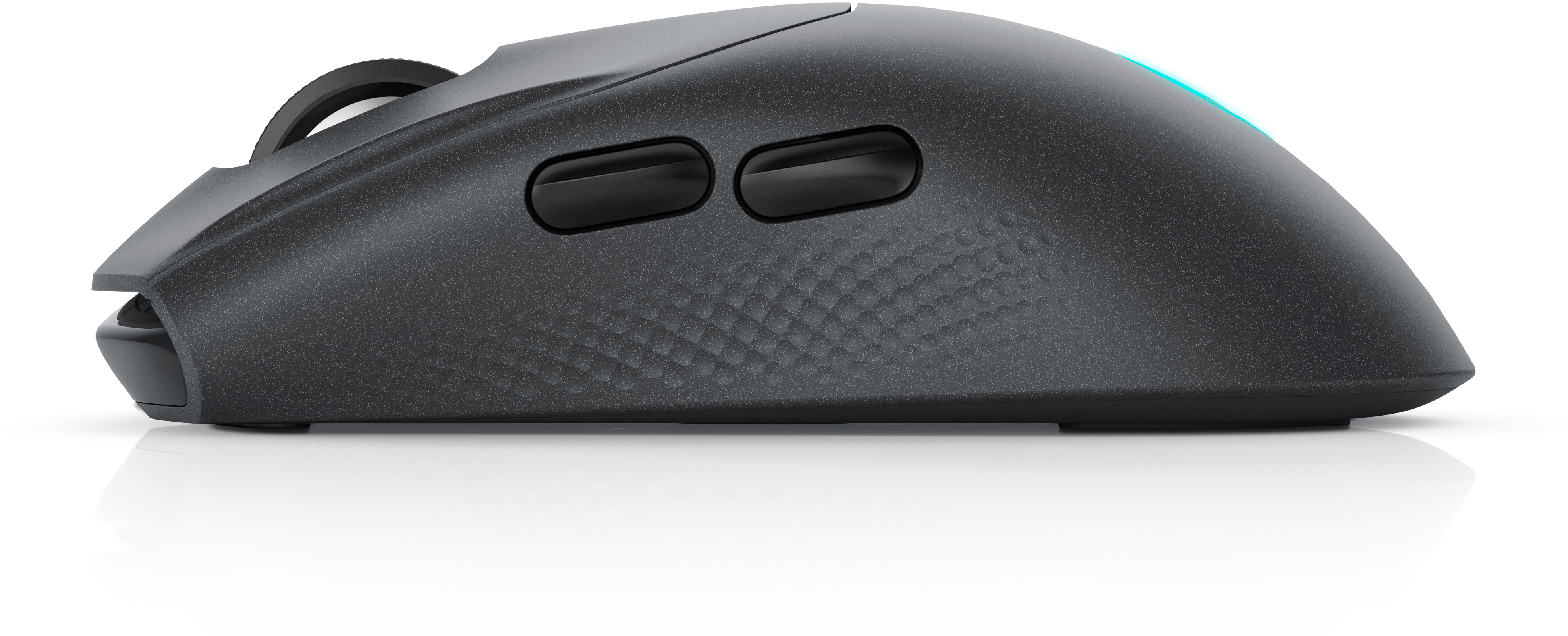 Mouse per computer nero con due pulsanti laterali. Su una superficie bianca.