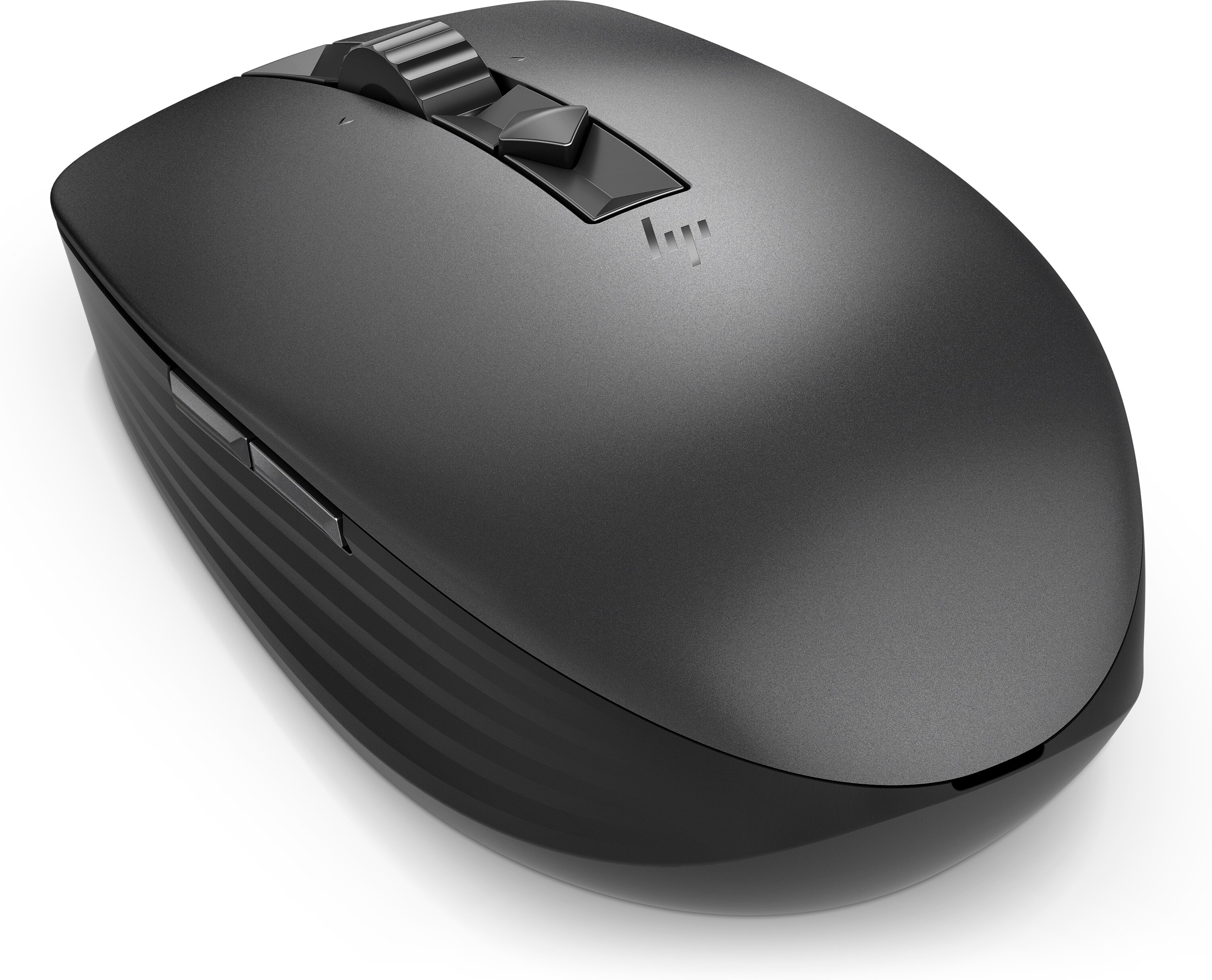 Ratón HP negro con rueda de desplazamiento y logo HP. Fondo gris.