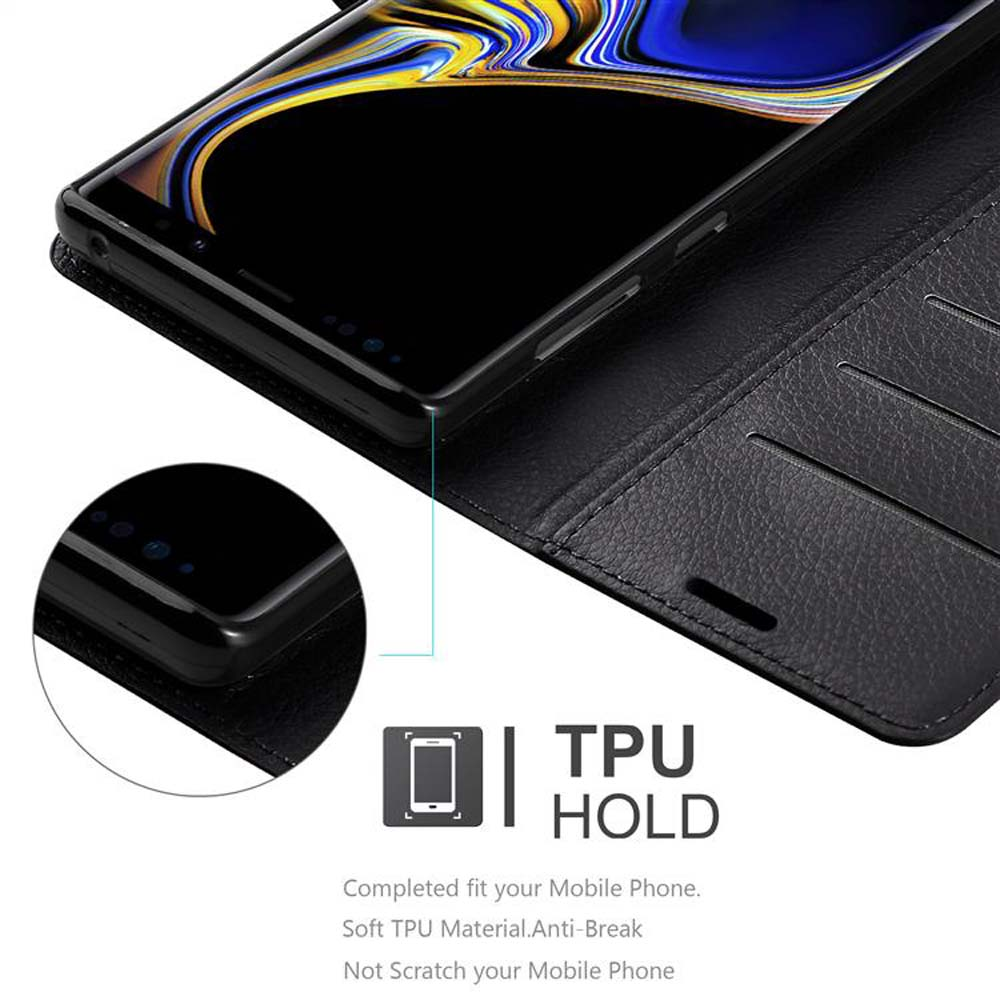 Telefono nero in una custodia in pelle. Schermo del telefono visibile. Testo: TPU HOLD. Adattamento completo per cellulare.