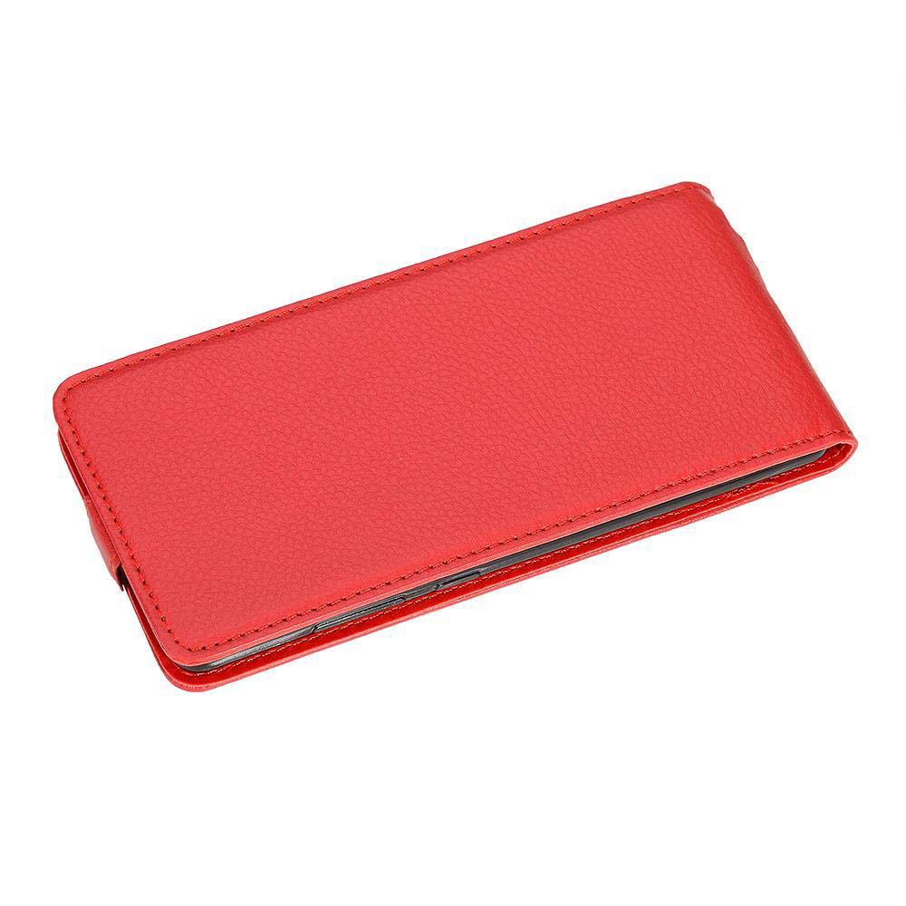 Custodia per telefono in pelle rossa chiusa. La custodia ha una superficie rossa.