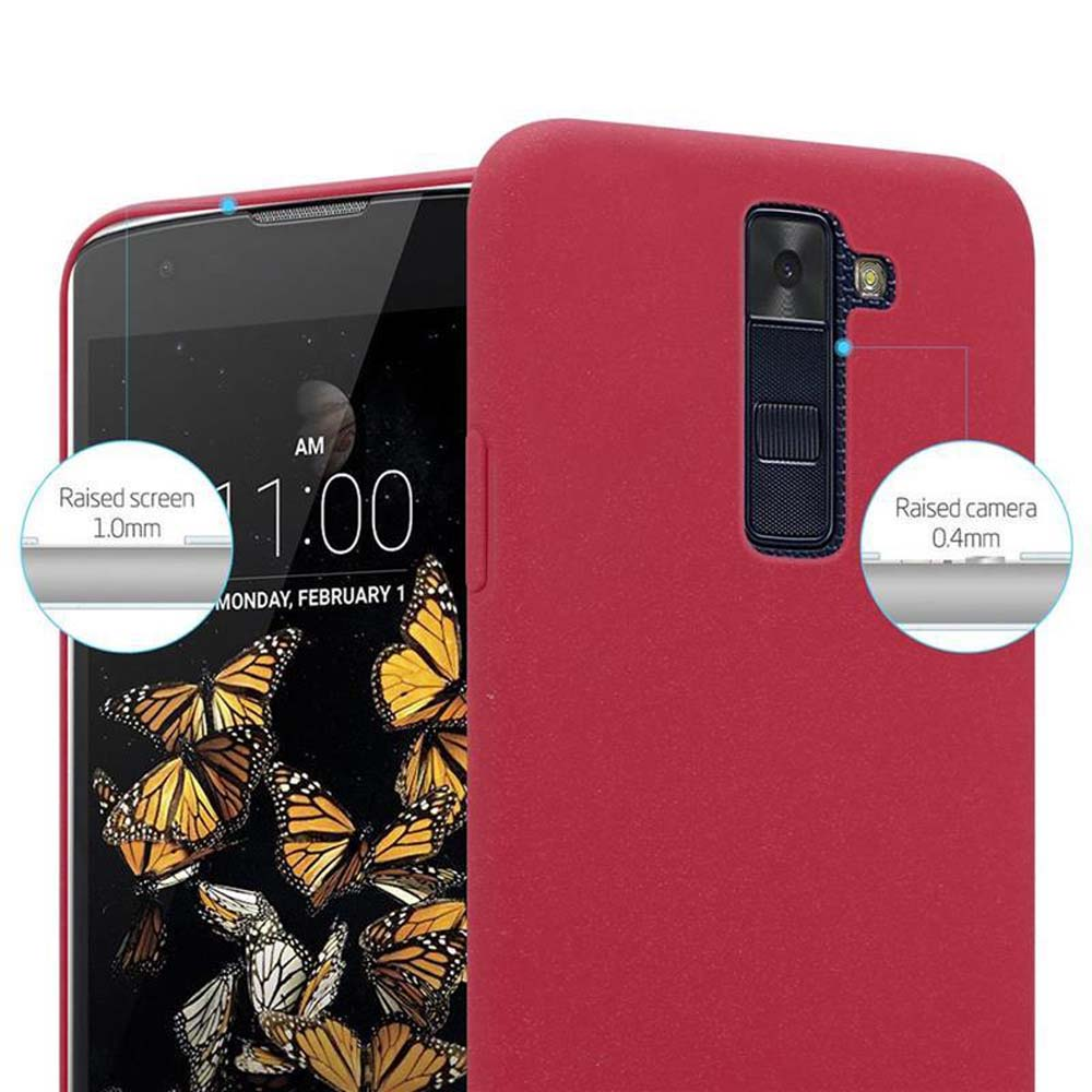 Una custodia rossa con un telefono all'interno. Lo schermo mostra farfalle e l'ora.