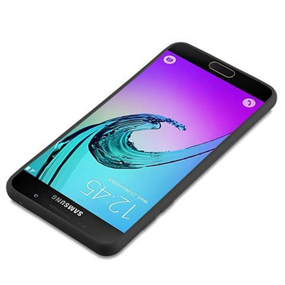 Un telefono nero in una custodia con uno schermo viola e blu. Sfondo bianco.