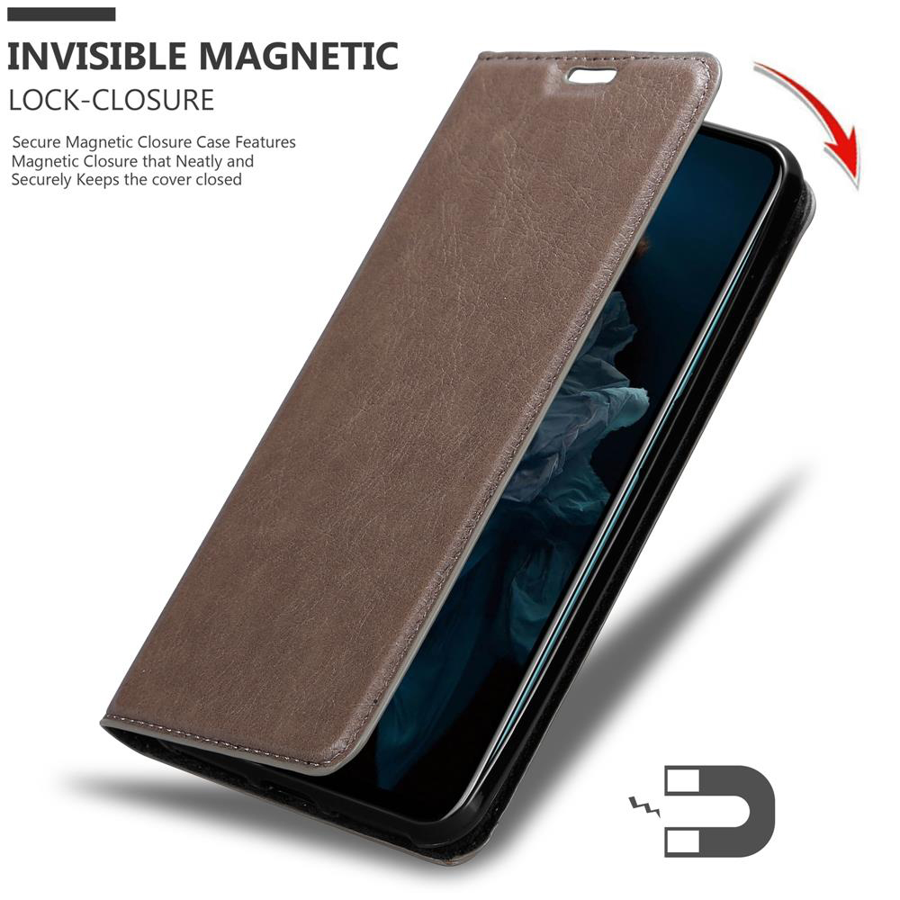 Braune Handyhülle offen, zeigt ein Telefon im Inneren. Text sagt Unsichtbarer Magnetverschluss.
