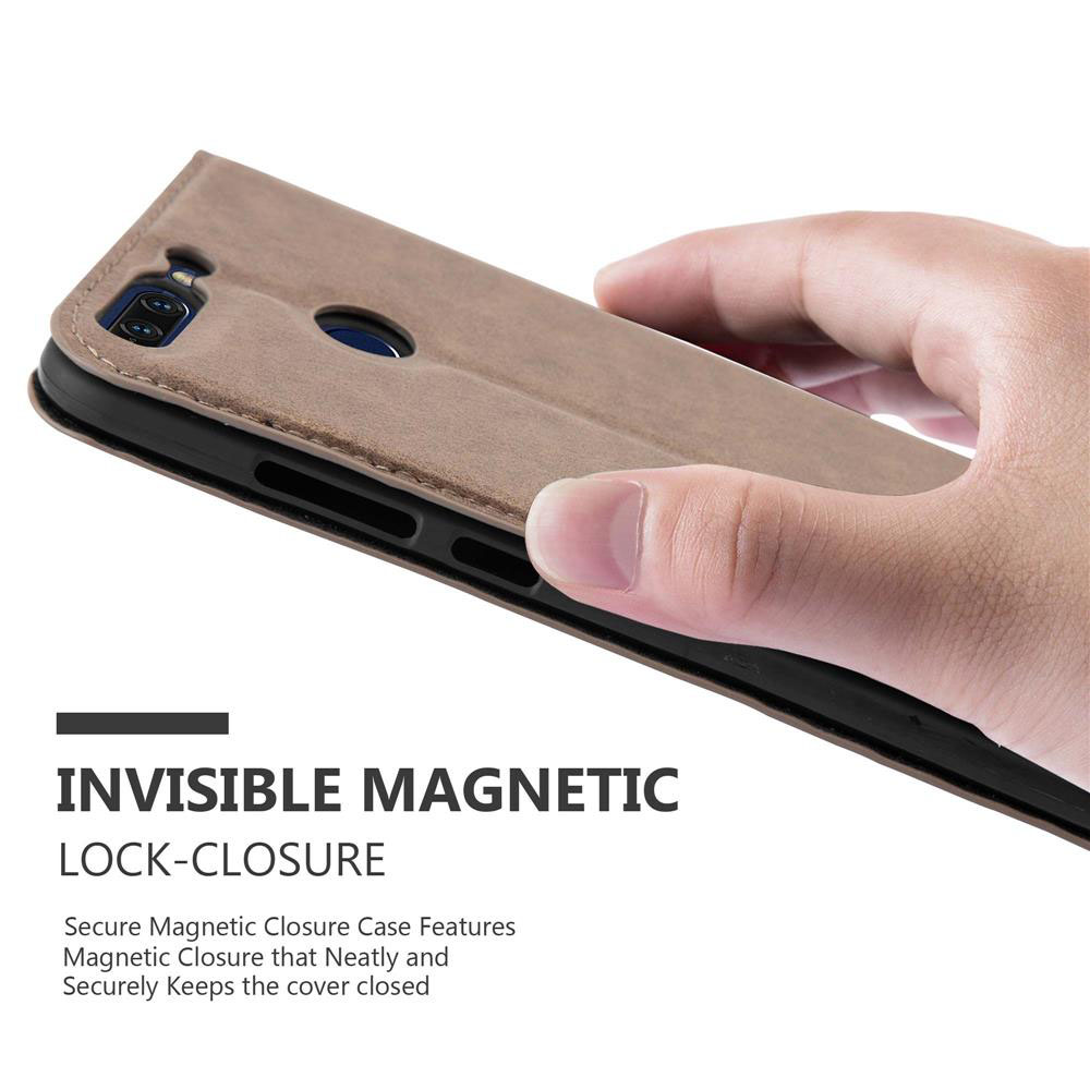 Una custodia per telefono marrone, una mano e testo: Chiusura magnetica invisibile.