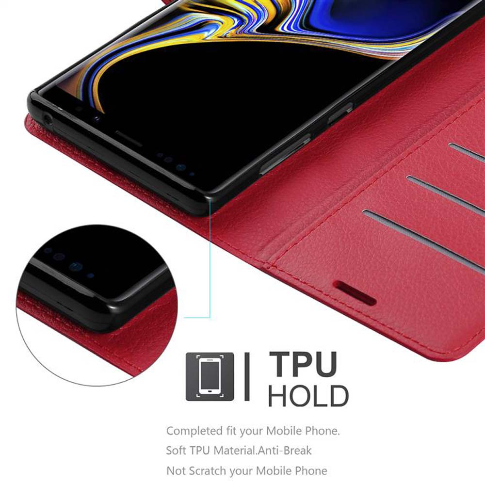 Telefono in custodia rossa. La custodia ha un supporto TPU e anti-rottura.
