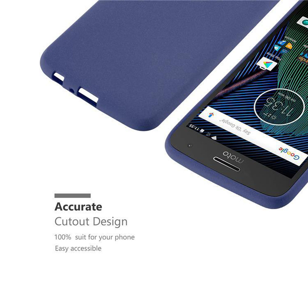 Una custodia blu per telefono e un telefono sono mostrati. Lo schermo del telefono mostra l'ora.