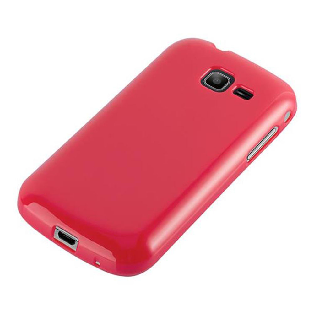 Coque de smartphone rouge, surface lisse, légèrement brillante, isolée sur fond blanc.