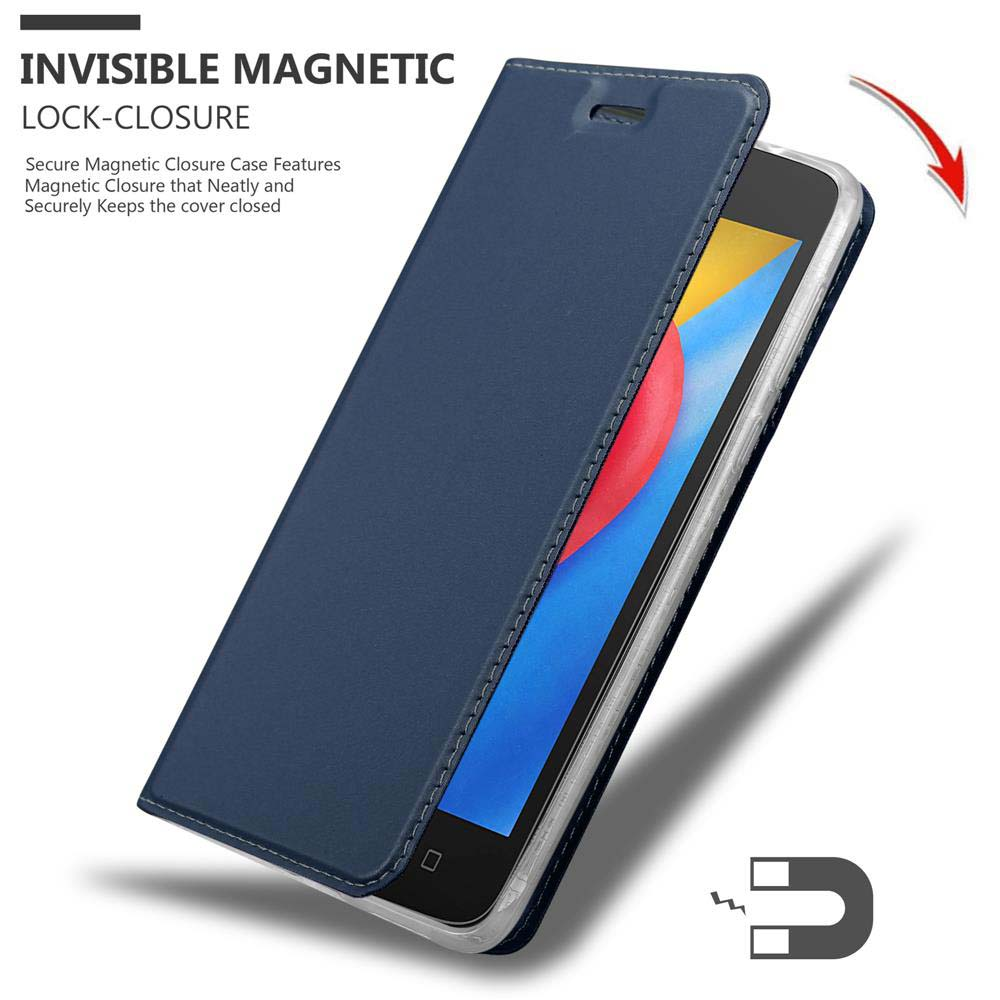 Custodia blu per telefono con telefono all'interno. La custodia ha una chiusura magnetica.