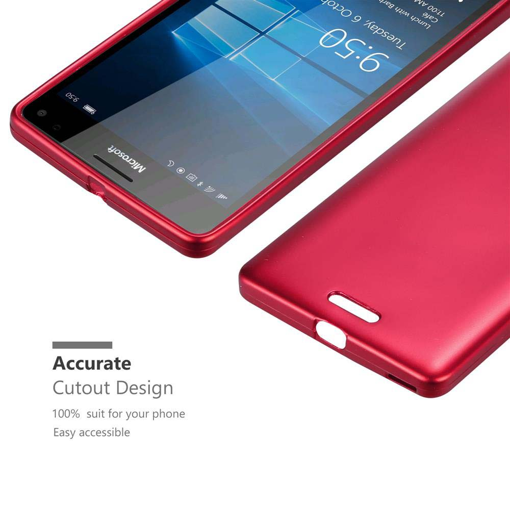 Custodia rossa con telefono dentro. Testo 'Accurate Cutout Design' visibile. La custodia è rossa.