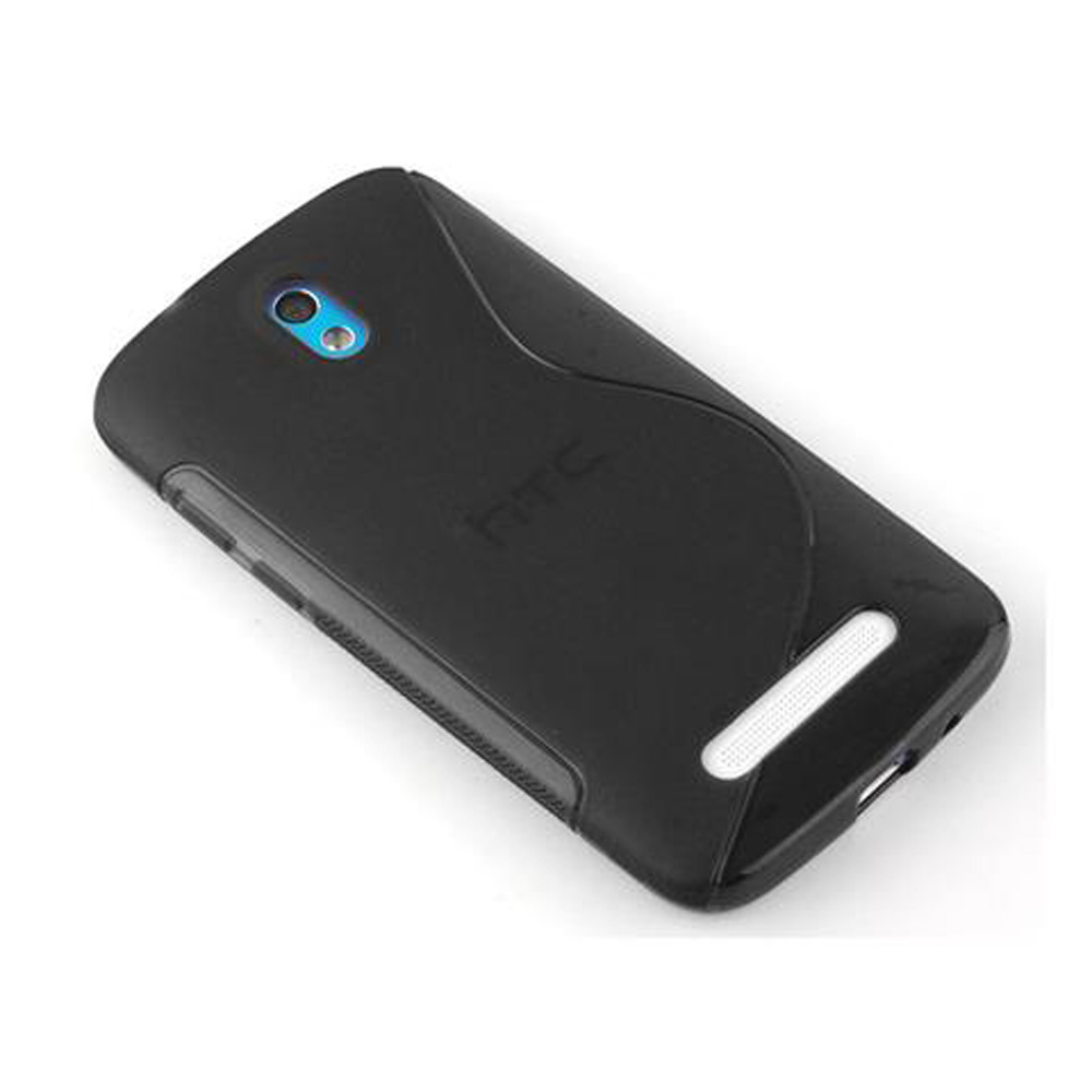 Eine schwarze HTC-Handyhülle. Die Hülle hat ein geschwungenes Design und Aussparungen für Kamera und Tasten.