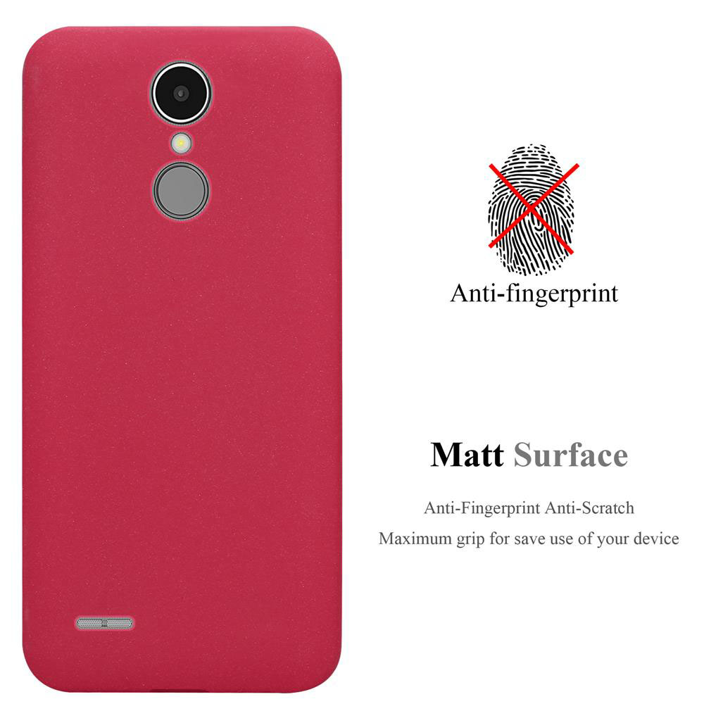 Una custodia per telefono rossa con una superficie anti-impronta e una trama opaca.