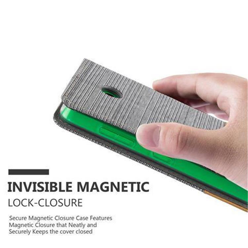 Mano sosteniendo una funda de teléfono que presenta un cierre de bloqueo magnético invisible.