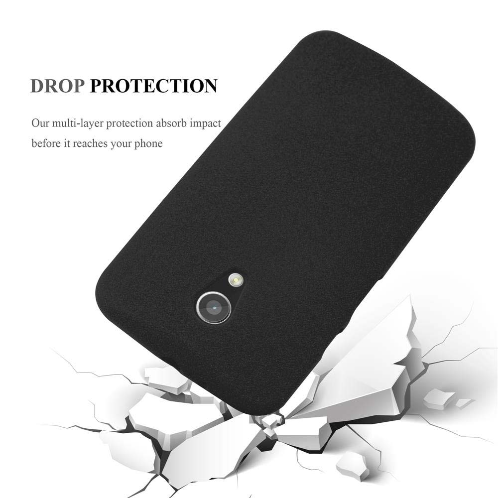 Se muestra una funda negra para teléfono con el texto "DROP PROTECTION". Un teléfono está en la funda y se rompe.