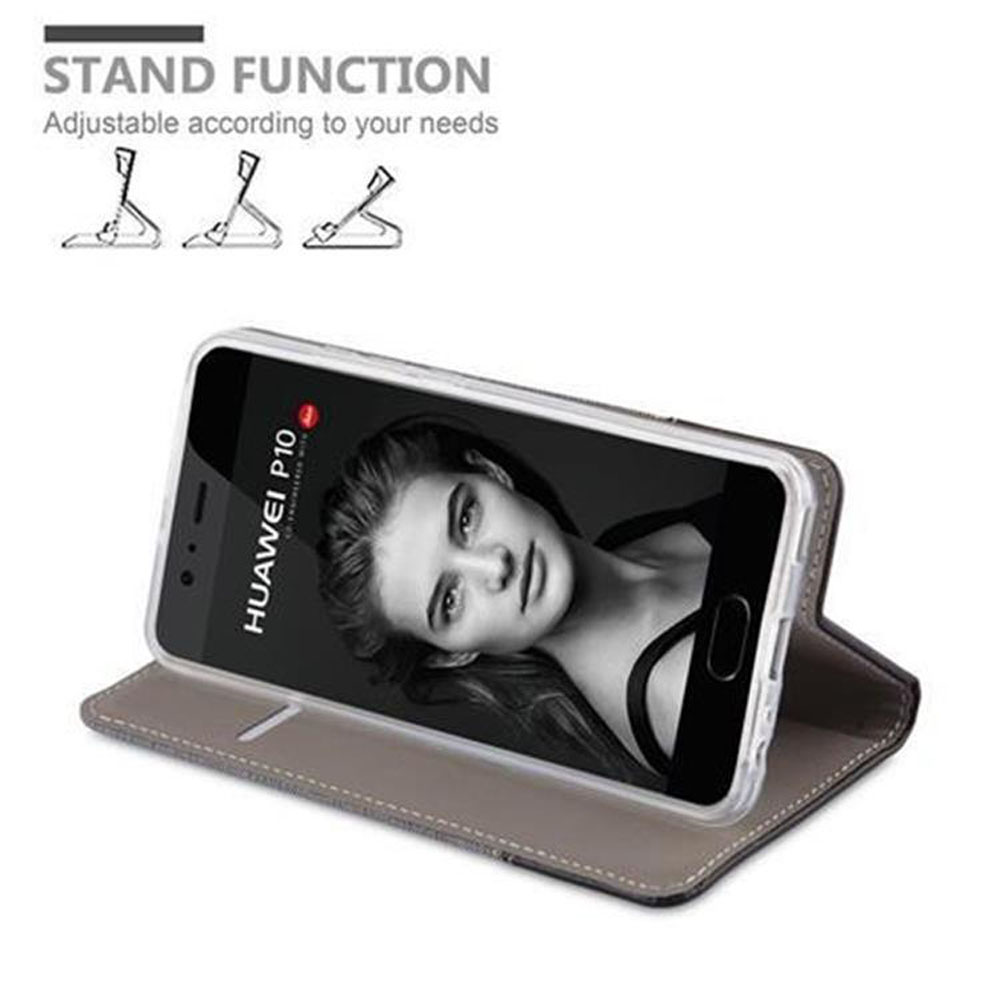 Telefon in einem Gehäuse, hochgestellt. Der Bildschirm zeigt das Gesicht einer Frau. Ständerfunktion wird hervorgehoben.